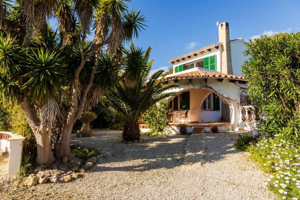 Villa Cecylia Es Canutells Eksteriør billede